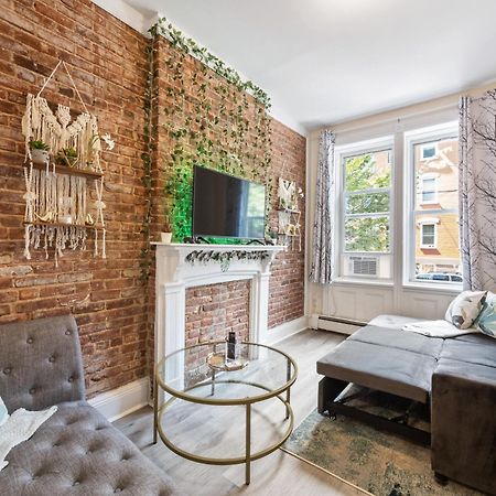 Minutes To Nyc Sleeps 5 Lejlighed Hoboken Eksteriør billede