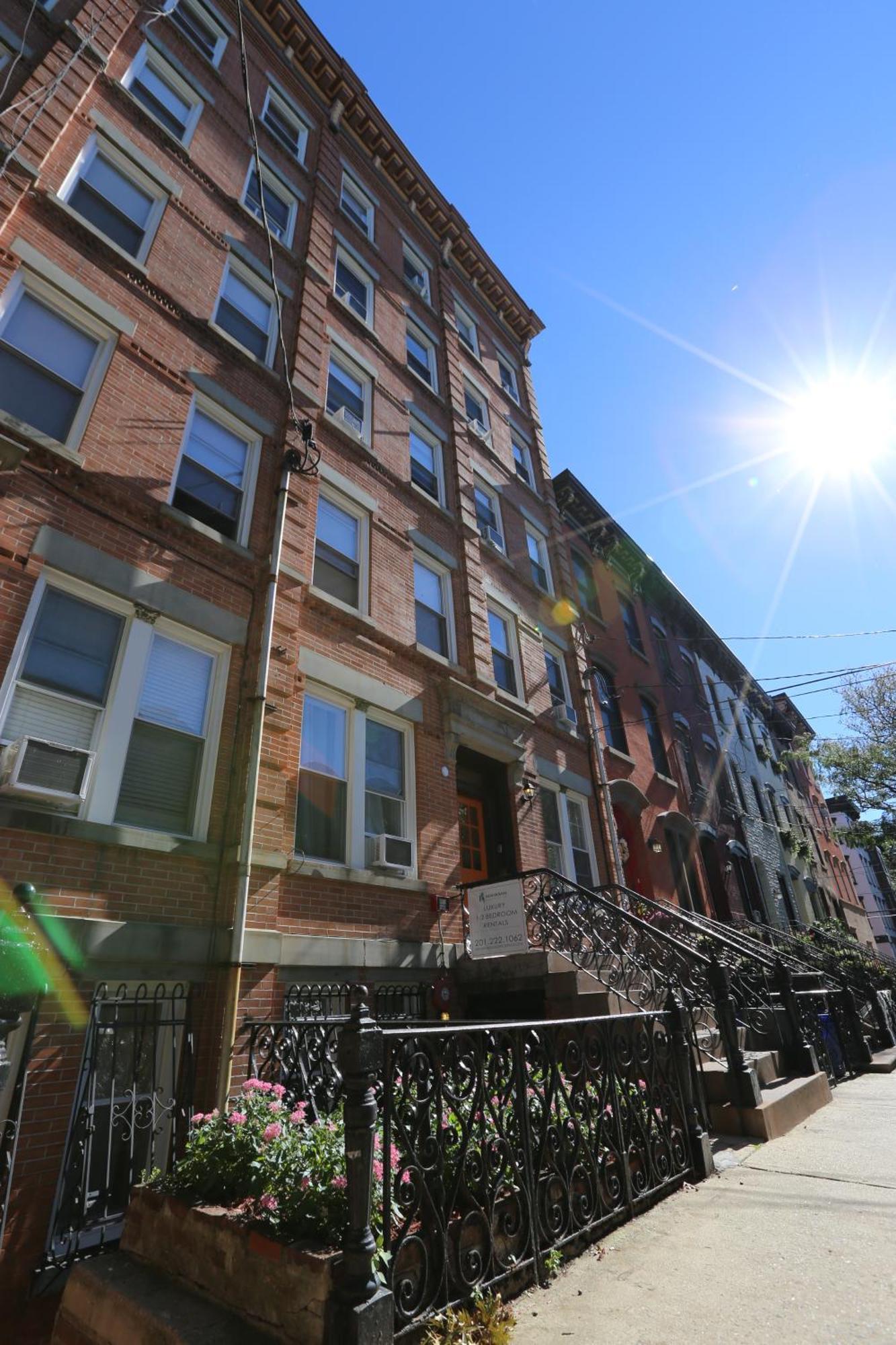 Minutes To Nyc Sleeps 5 Lejlighed Hoboken Eksteriør billede