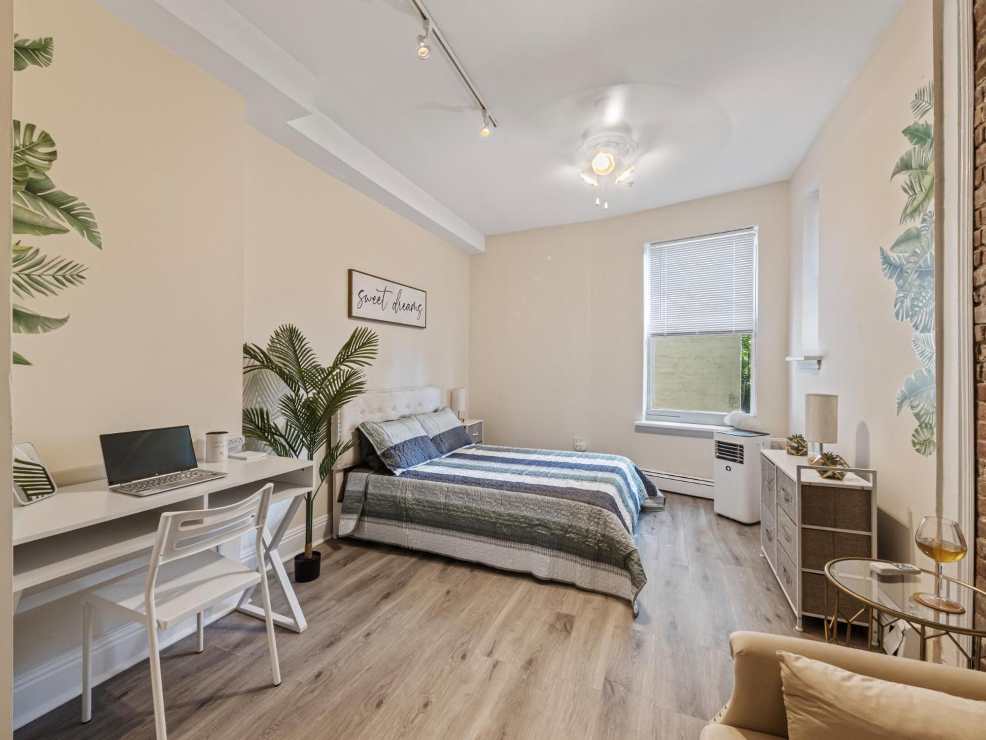 Minutes To Nyc Sleeps 5 Lejlighed Hoboken Eksteriør billede