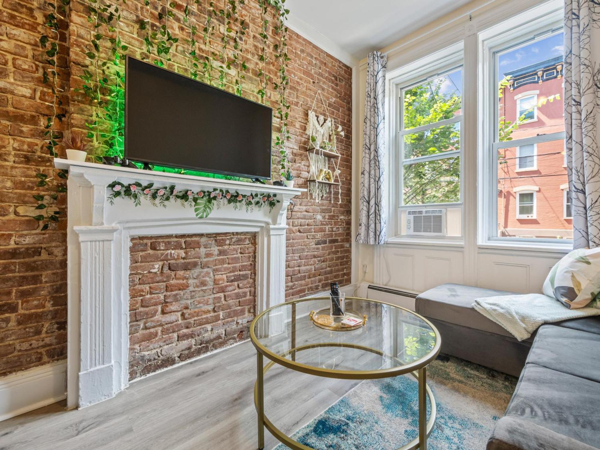 Minutes To Nyc Sleeps 5 Lejlighed Hoboken Eksteriør billede